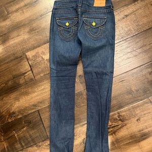 woman's true religion skinny jeans